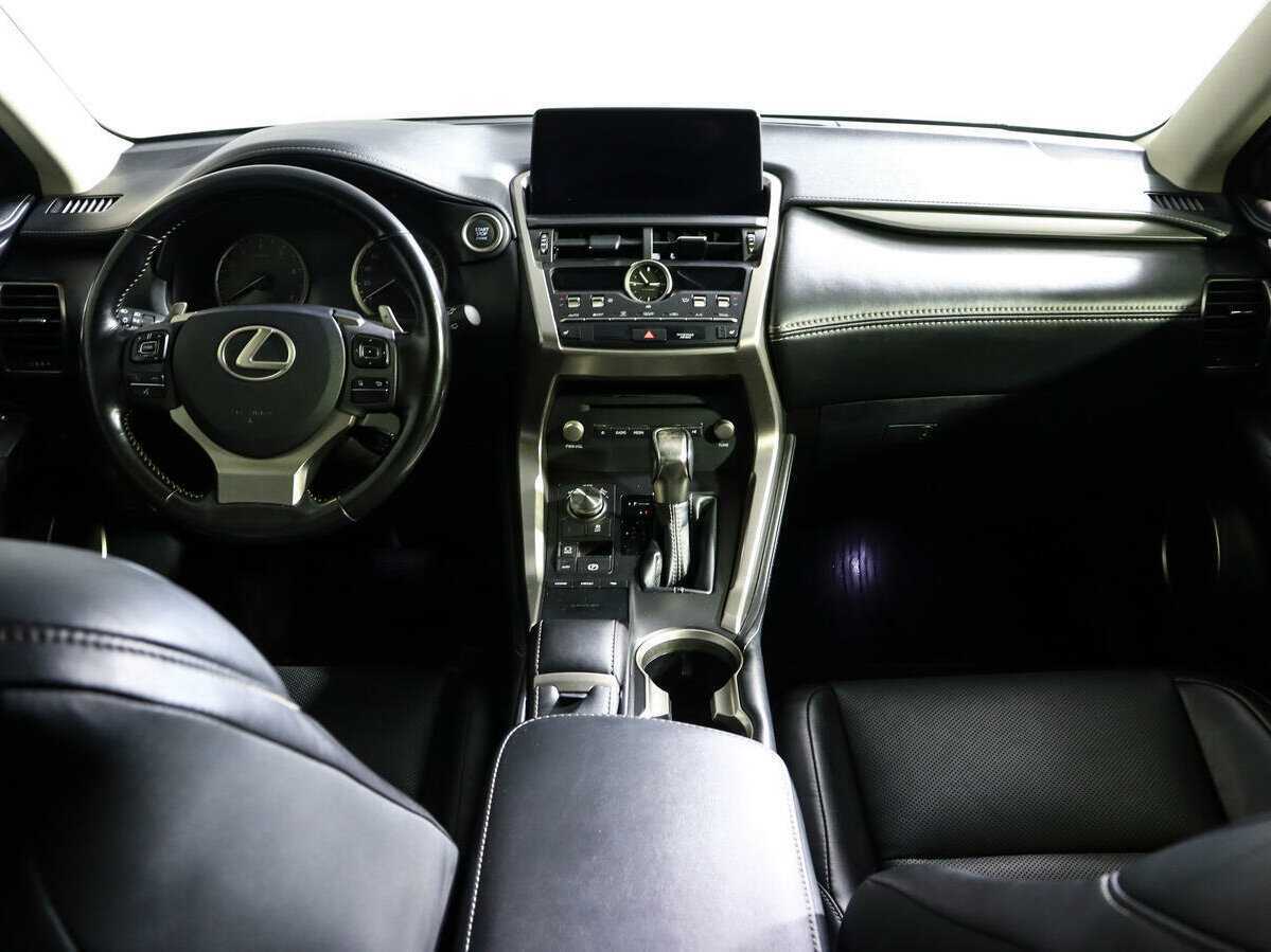 Lexus NX 300, 2018 Фото №10