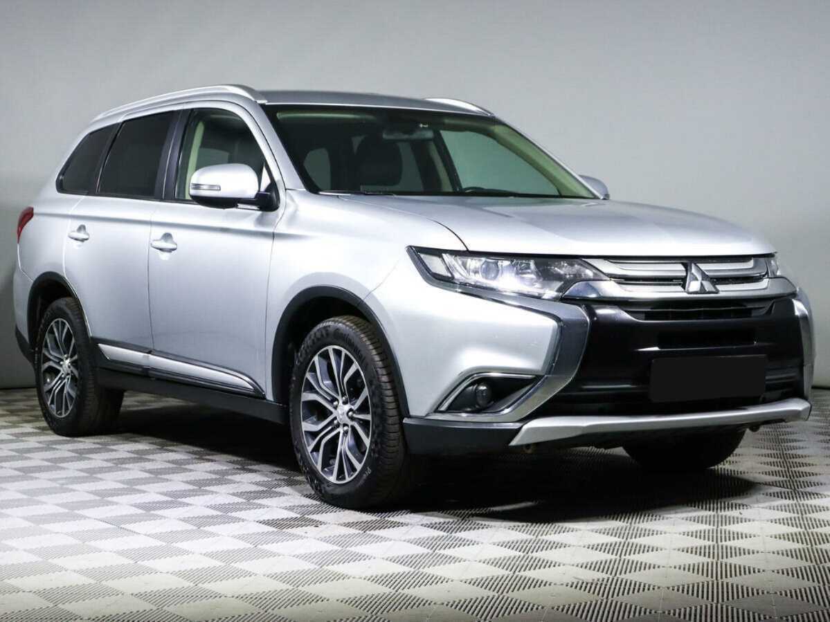 Mitsubishi Outlander, 2017 - 193 623 км. | Фото №3