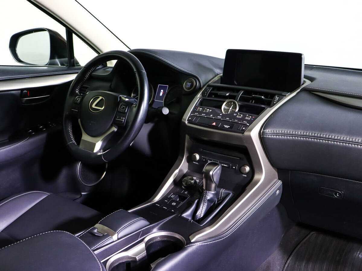 Lexus NX 300, 2019 Фото №9