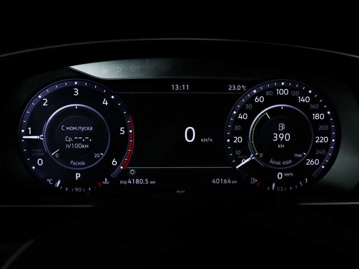 Volkswagen Tiguan, 2018 Фото №10