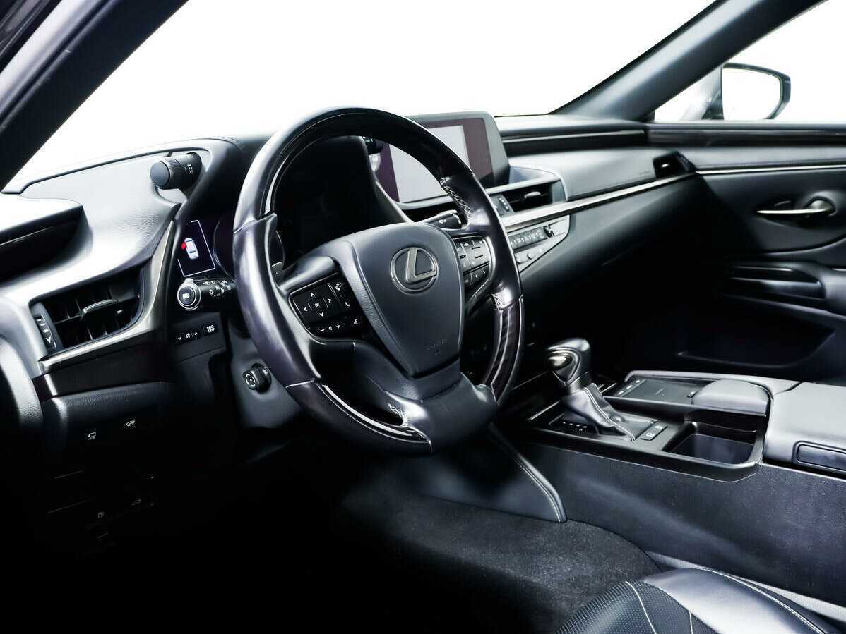 Lexus ES 250, 2020 Фото №13