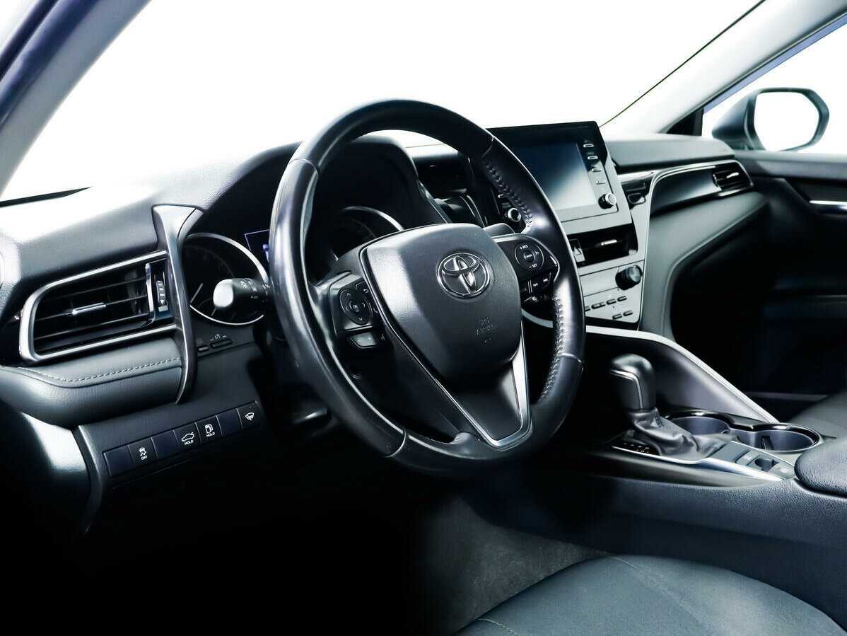 Toyota Camry, 2021 Фото №13