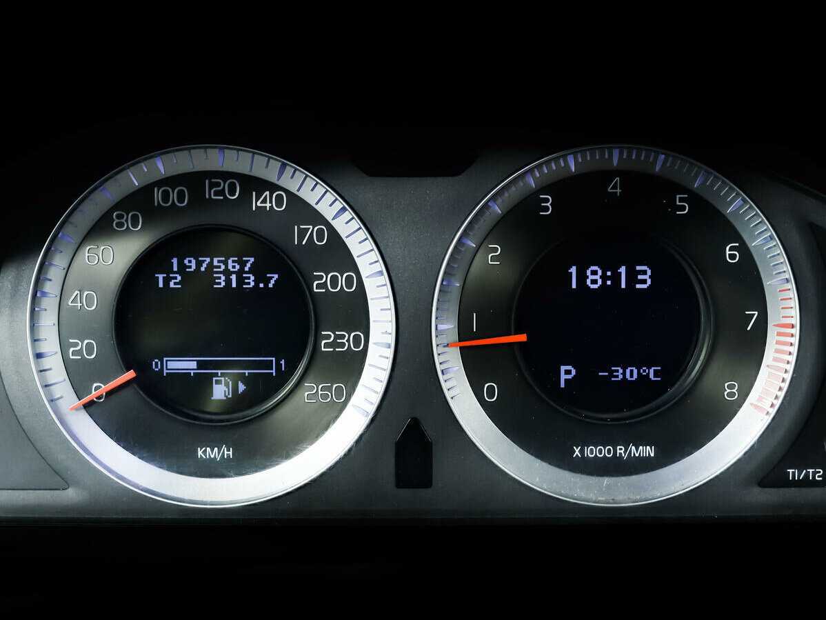 Volvo XC60, 2010 Фото №10