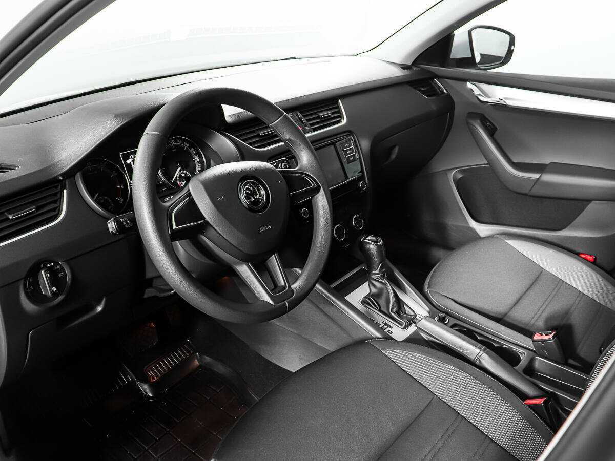 Skoda Octavia, 2018 Фото №13