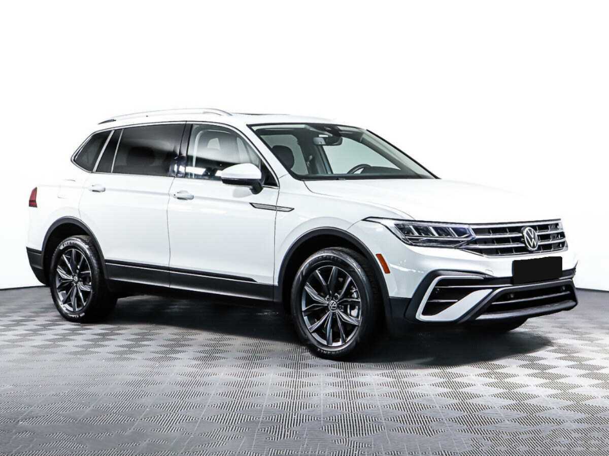 Volkswagen Tiguan, 2022 - 13 870 км. | Фото №3