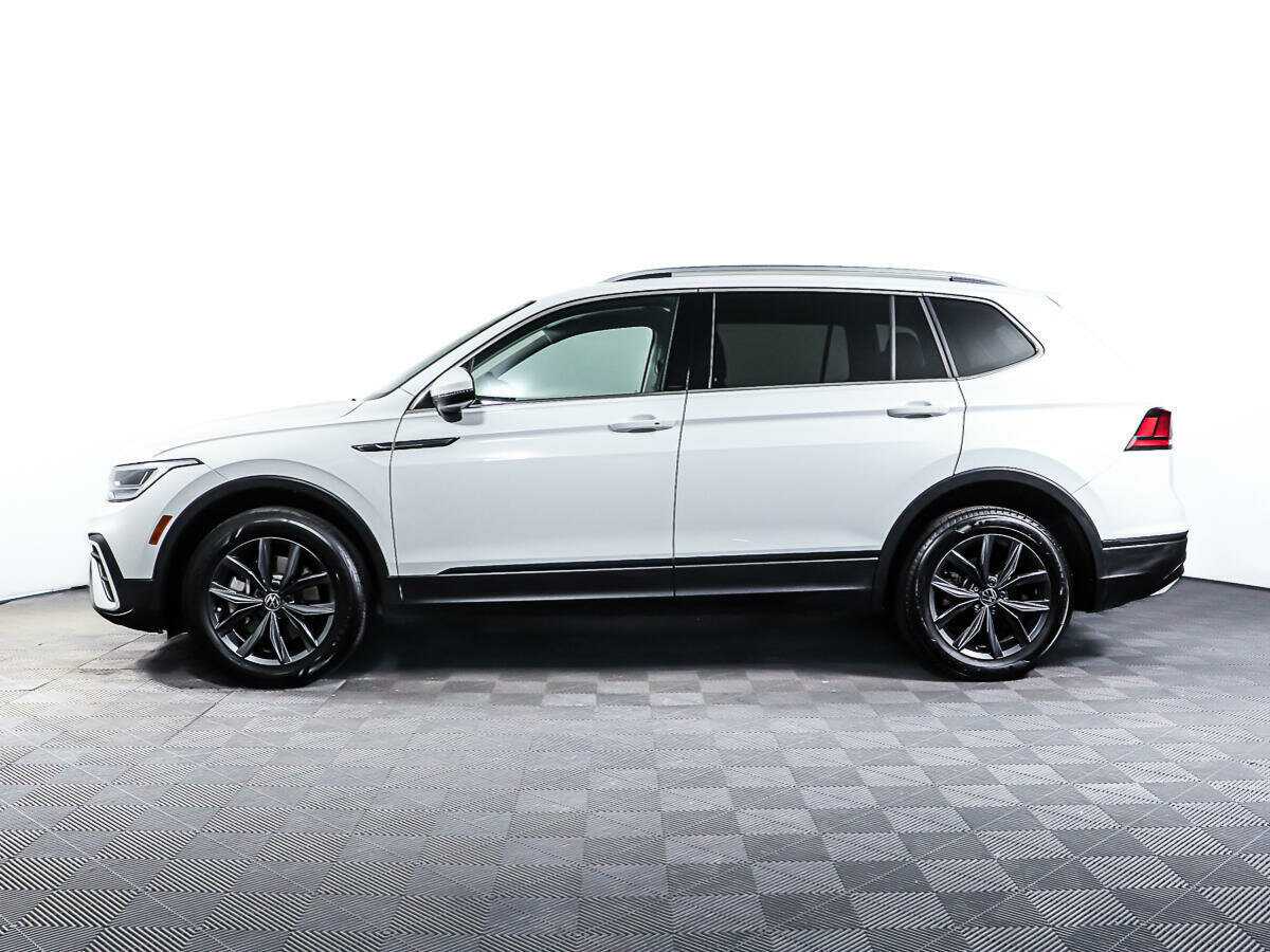 Volkswagen Tiguan, 2022 - 13 870 км. | Фото №8