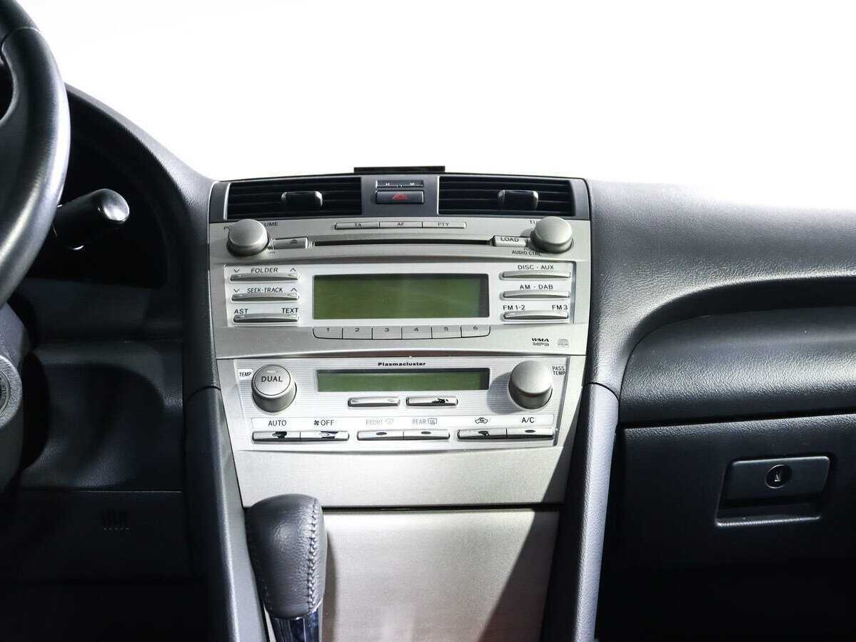 Toyota Camry, 2010 Фото №11