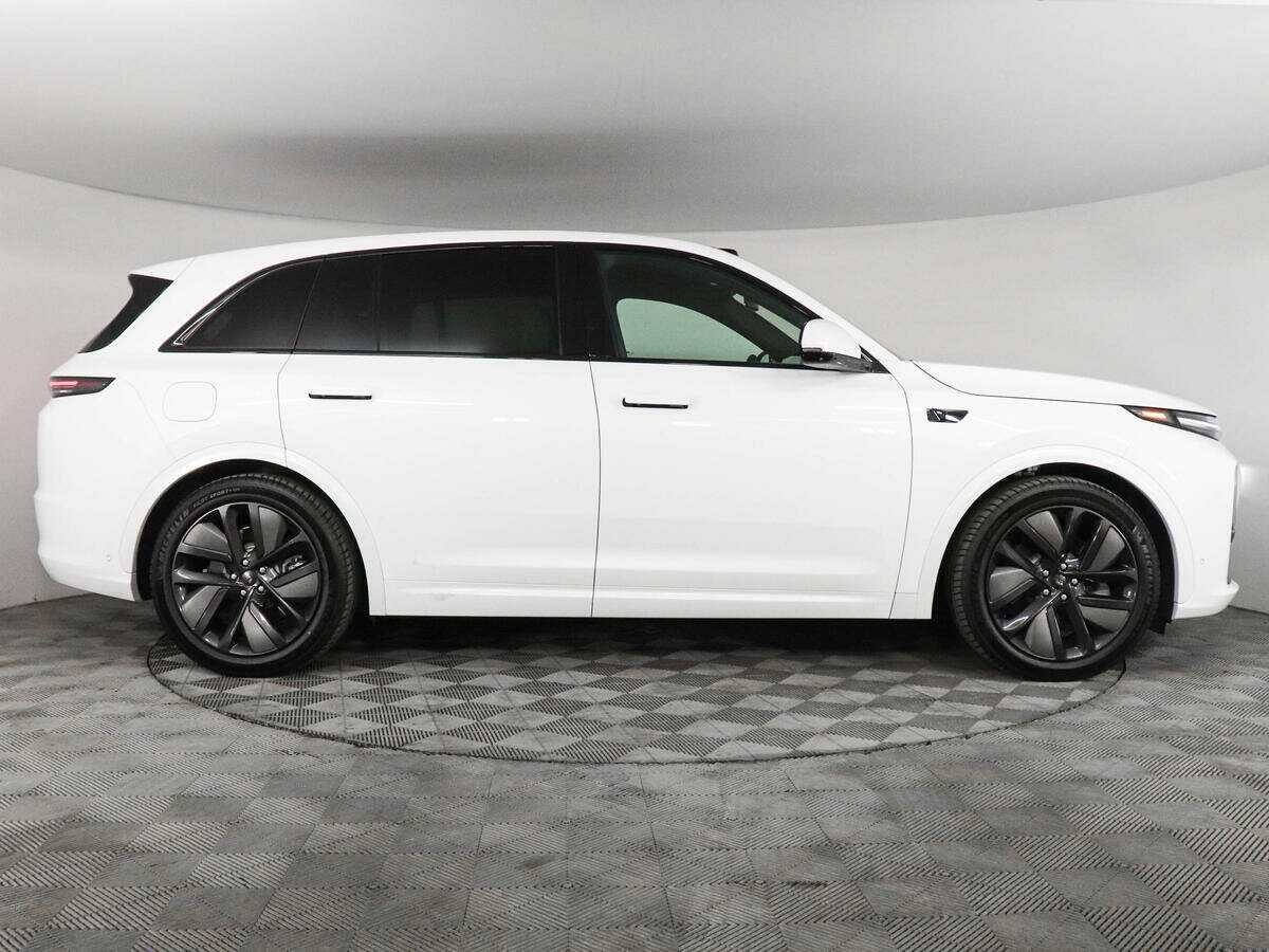 LiXiang L7, 2024 - 701 км. | Фото №4