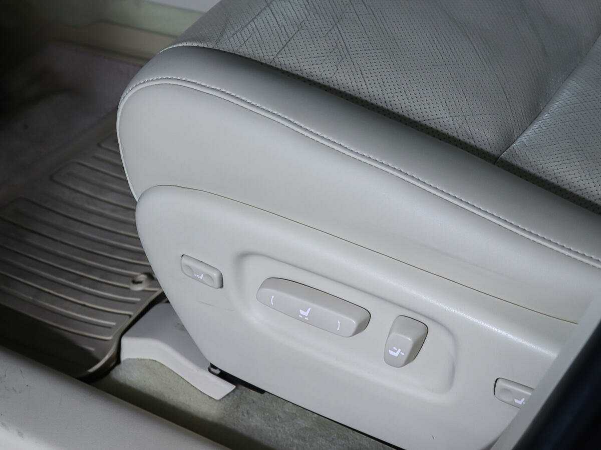 Lexus RX 350, 2010 Фото №20