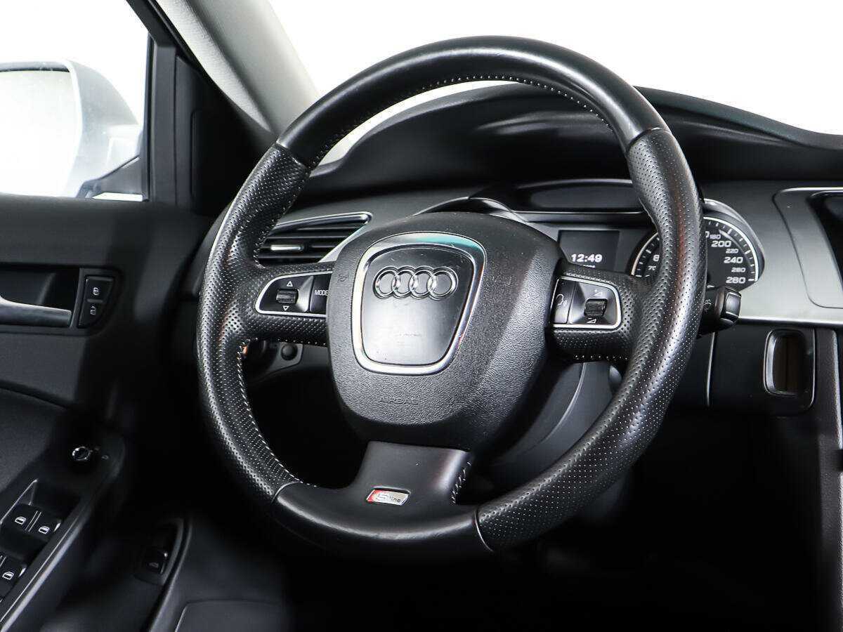 Audi A4, 2011 Фото №16