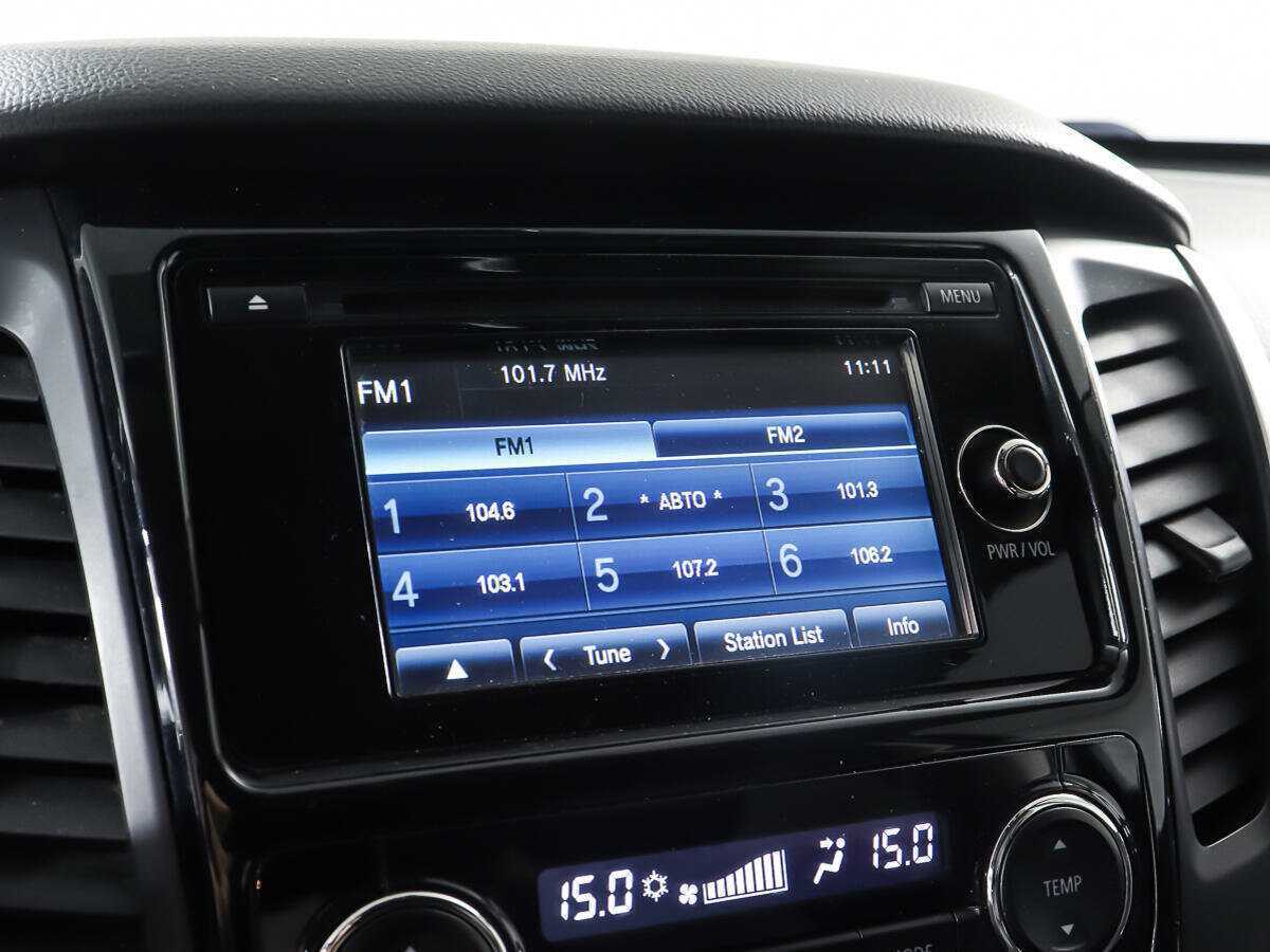 Mitsubishi Pajero Sport, 2016 Фото №19