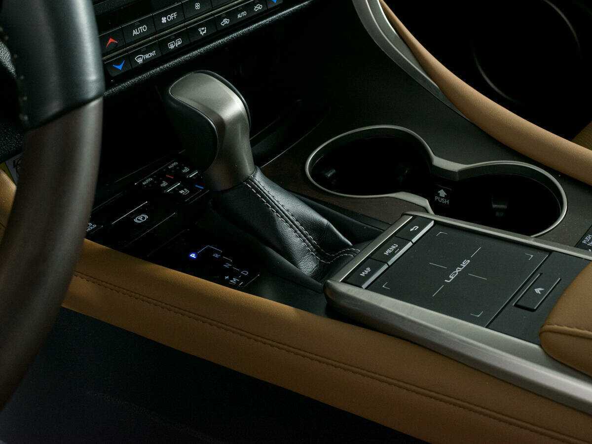 Lexus RX 350, 2021 Фото №17