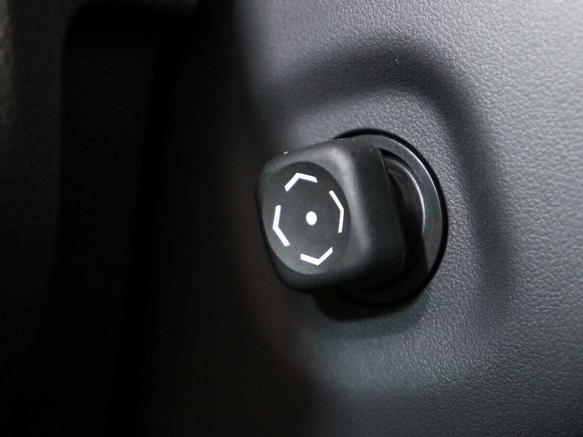 Lexus ES 250, 2021 Фото №13