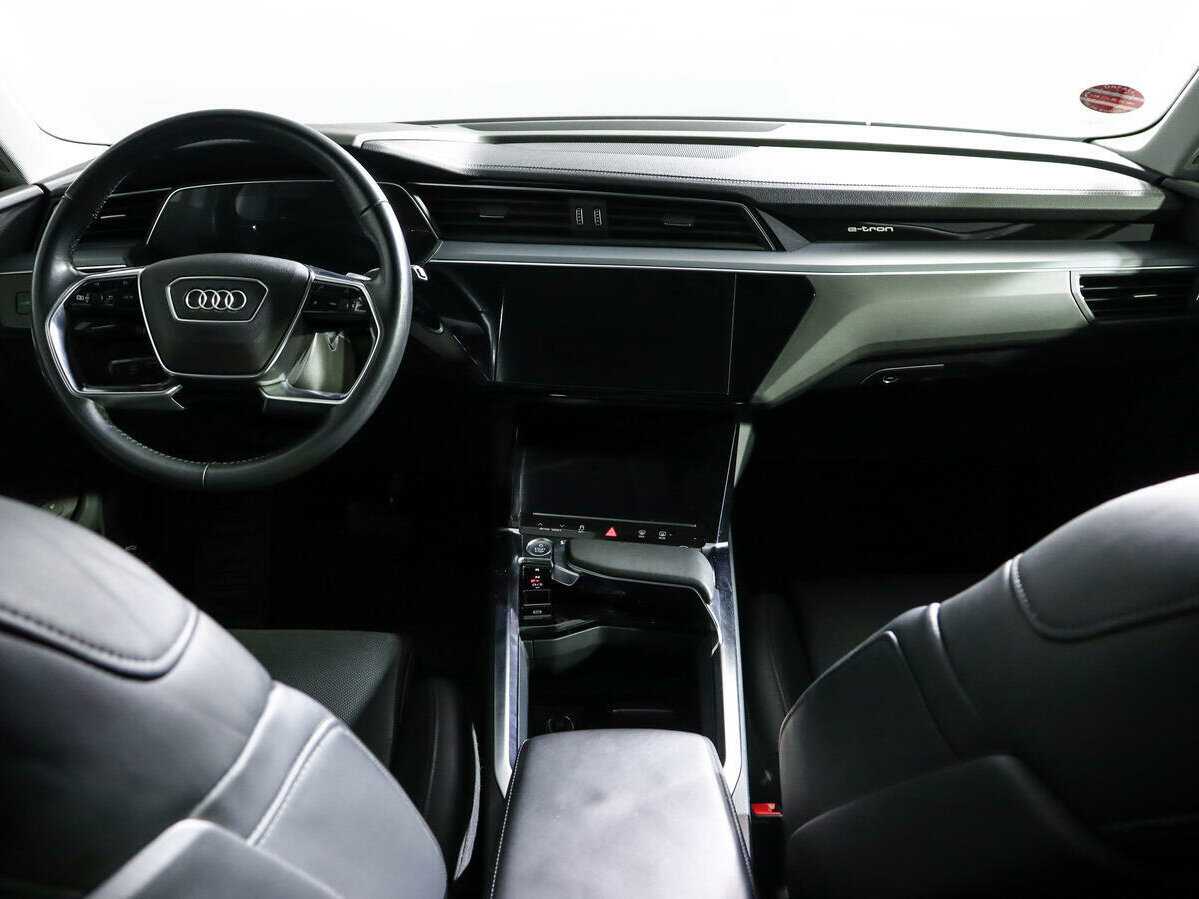 Audi e-tron 55, 2019 Фото №10