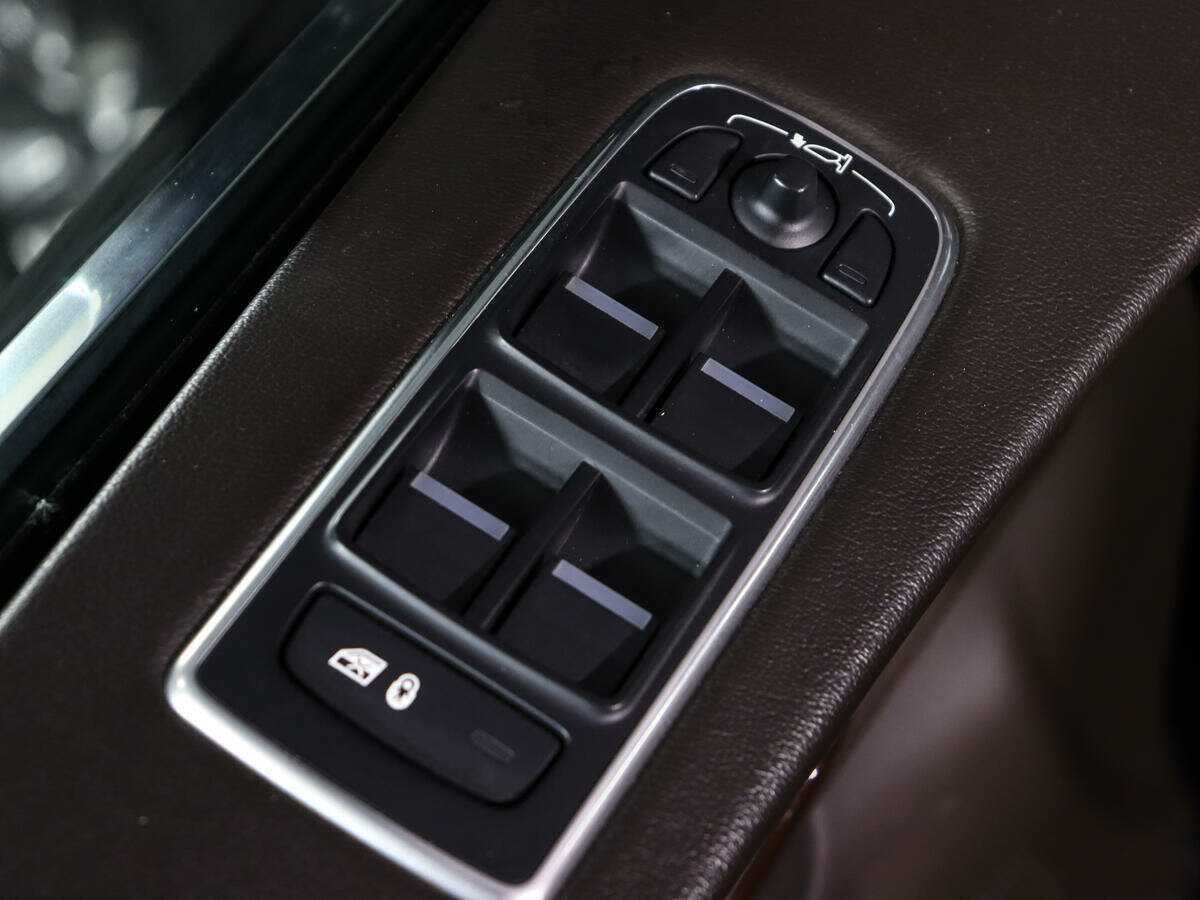 Jaguar F-Pace, 2016 Фото №21