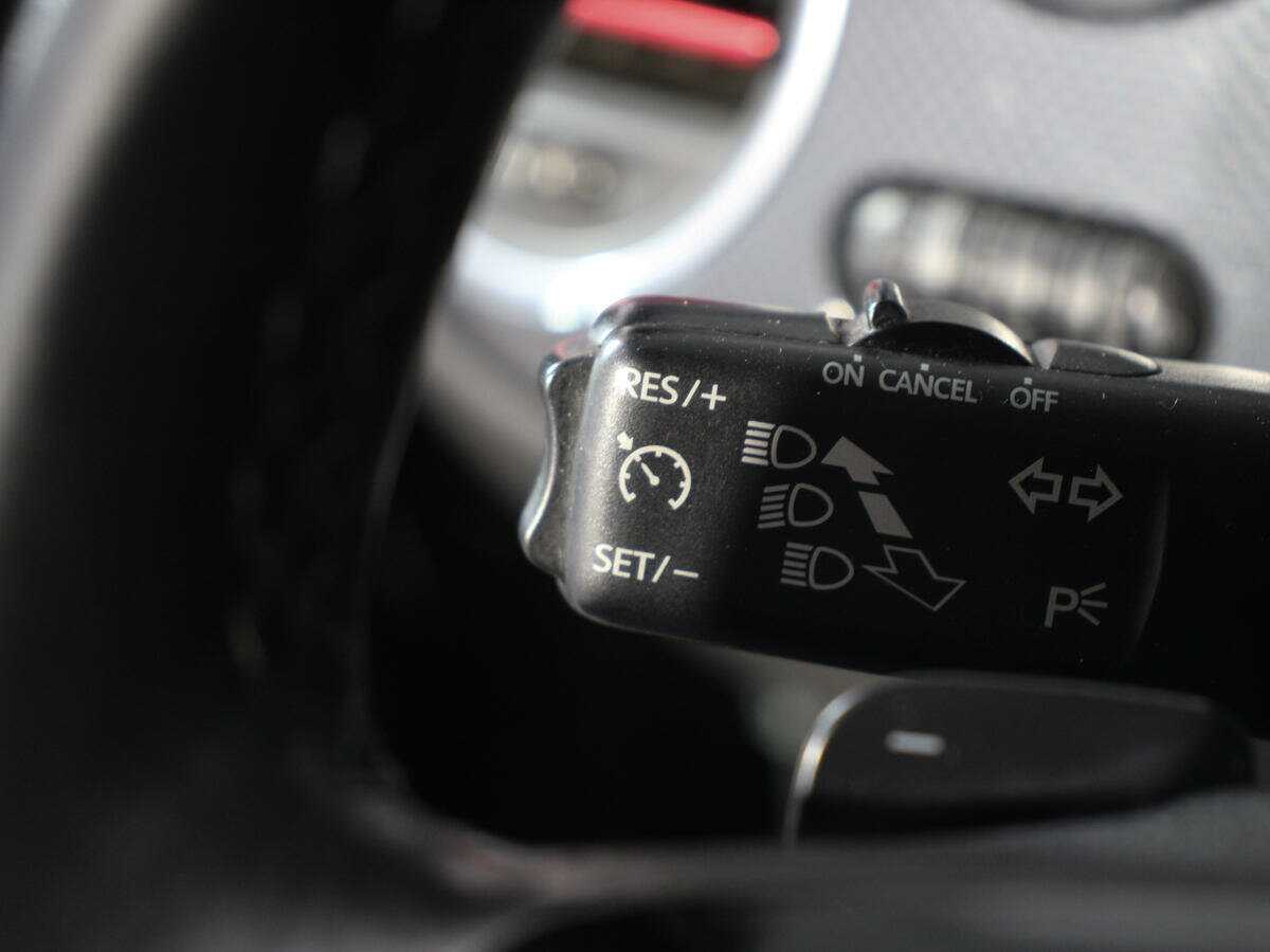 Volkswagen Beetle, 2014 Фото №15