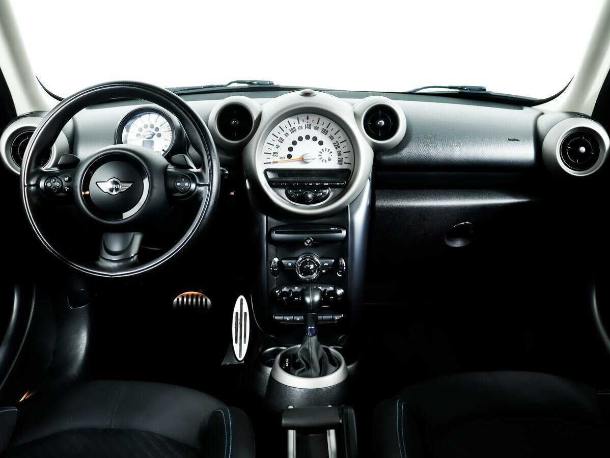 Mini Countryman Cooper S, 2011 Фото №10