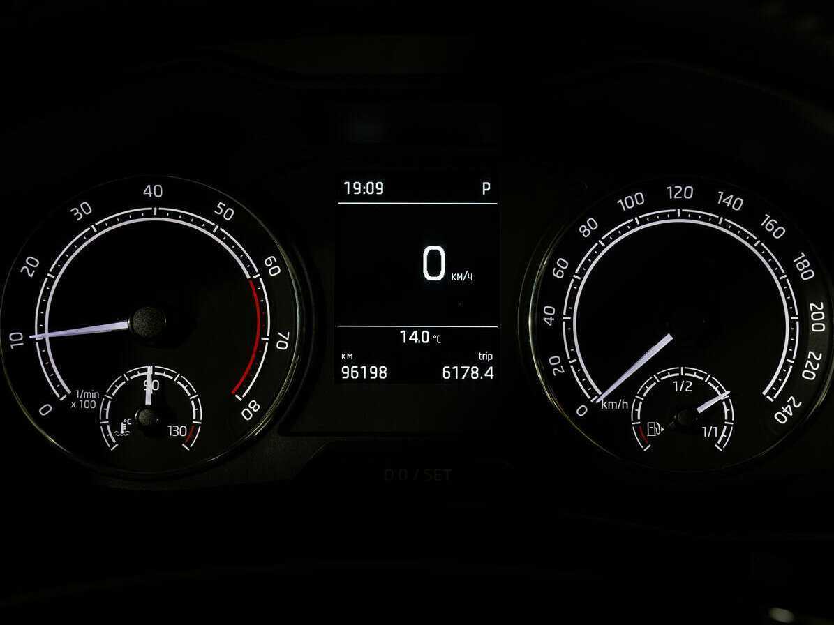 Skoda Rapid, 2021 Фото №14