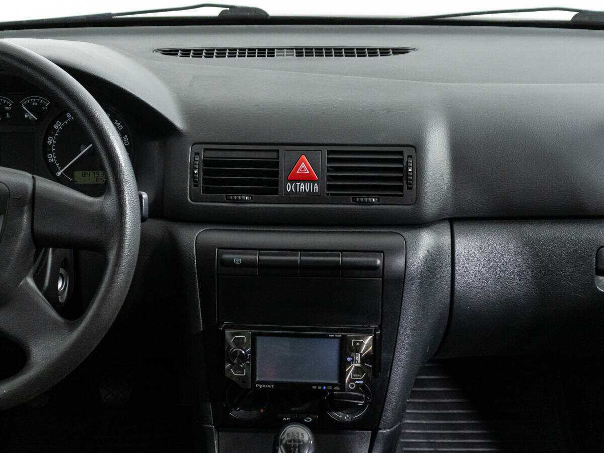 Skoda Octavia, 2010 Фото №14