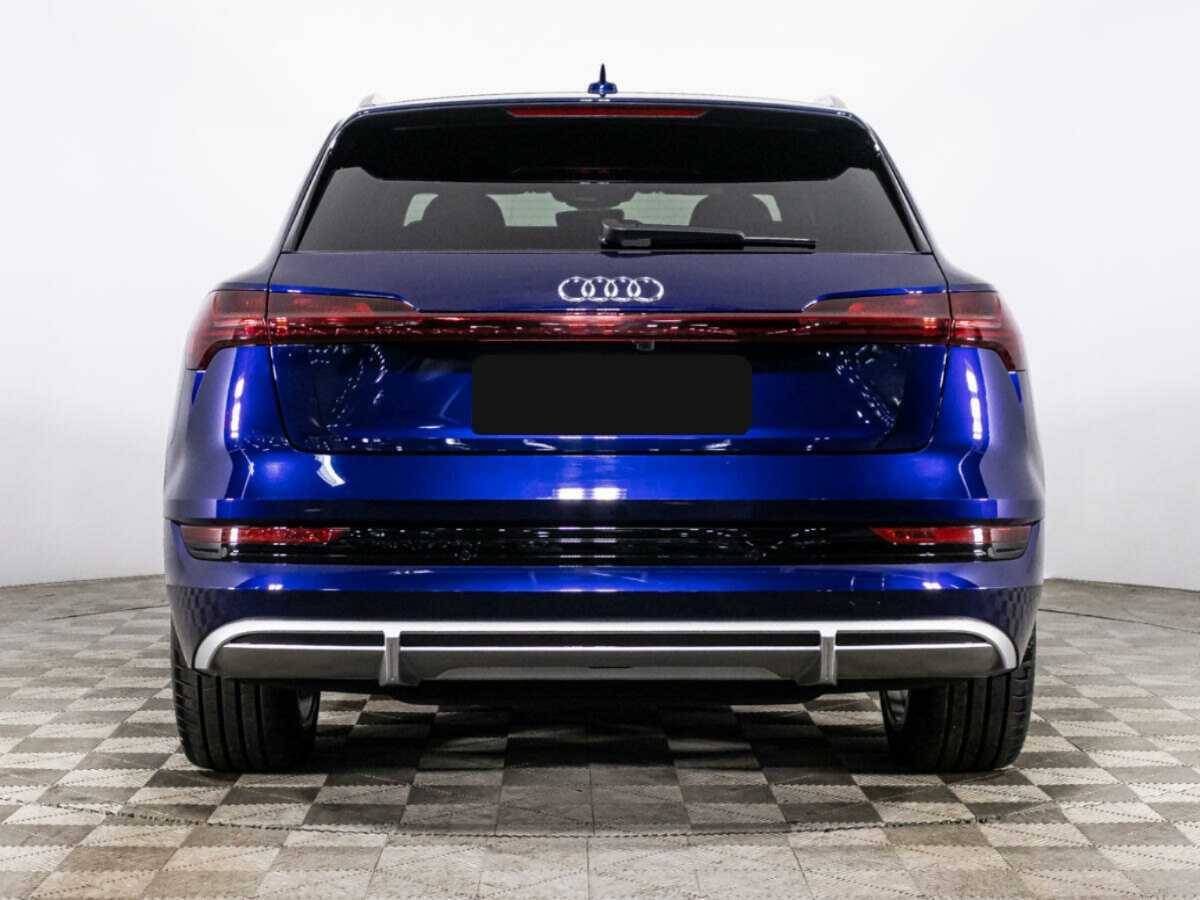 Audi e-tron 50, 2022 Фото №5