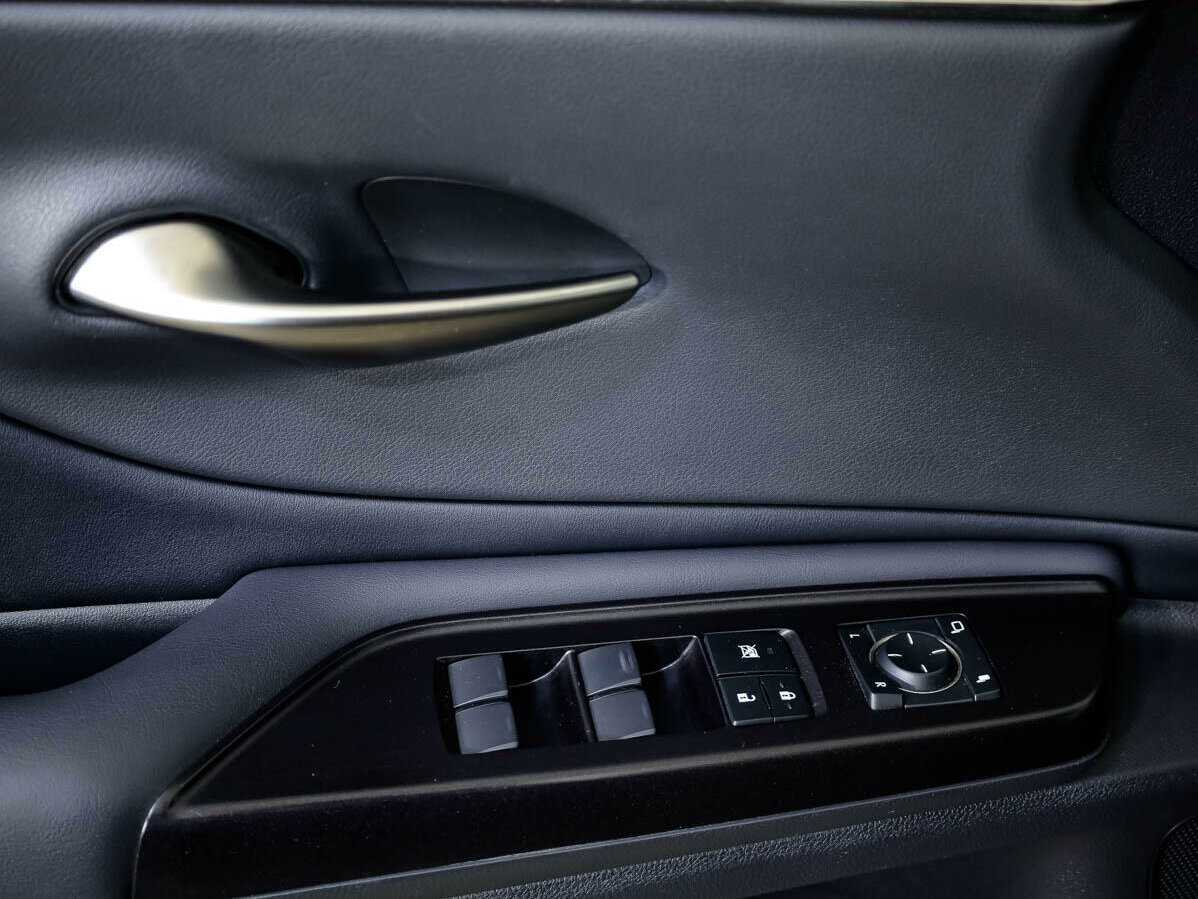 Lexus ES 250, 2018 Фото №21