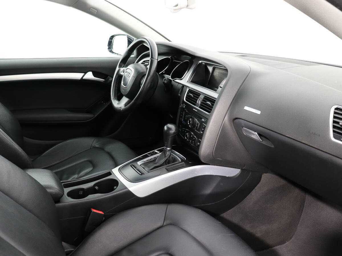 Audi A5, 2011 Фото №9