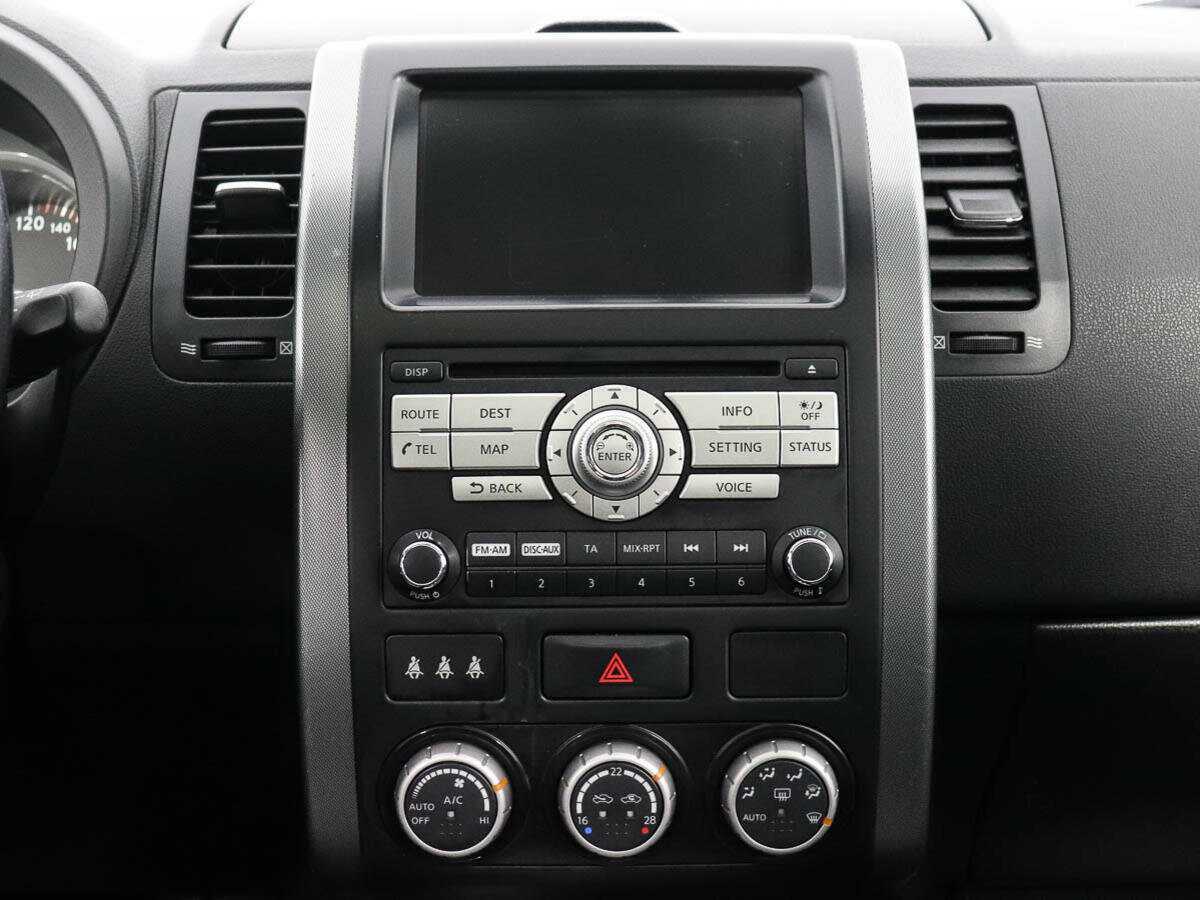 Nissan X-Trail, 2010 Фото №12