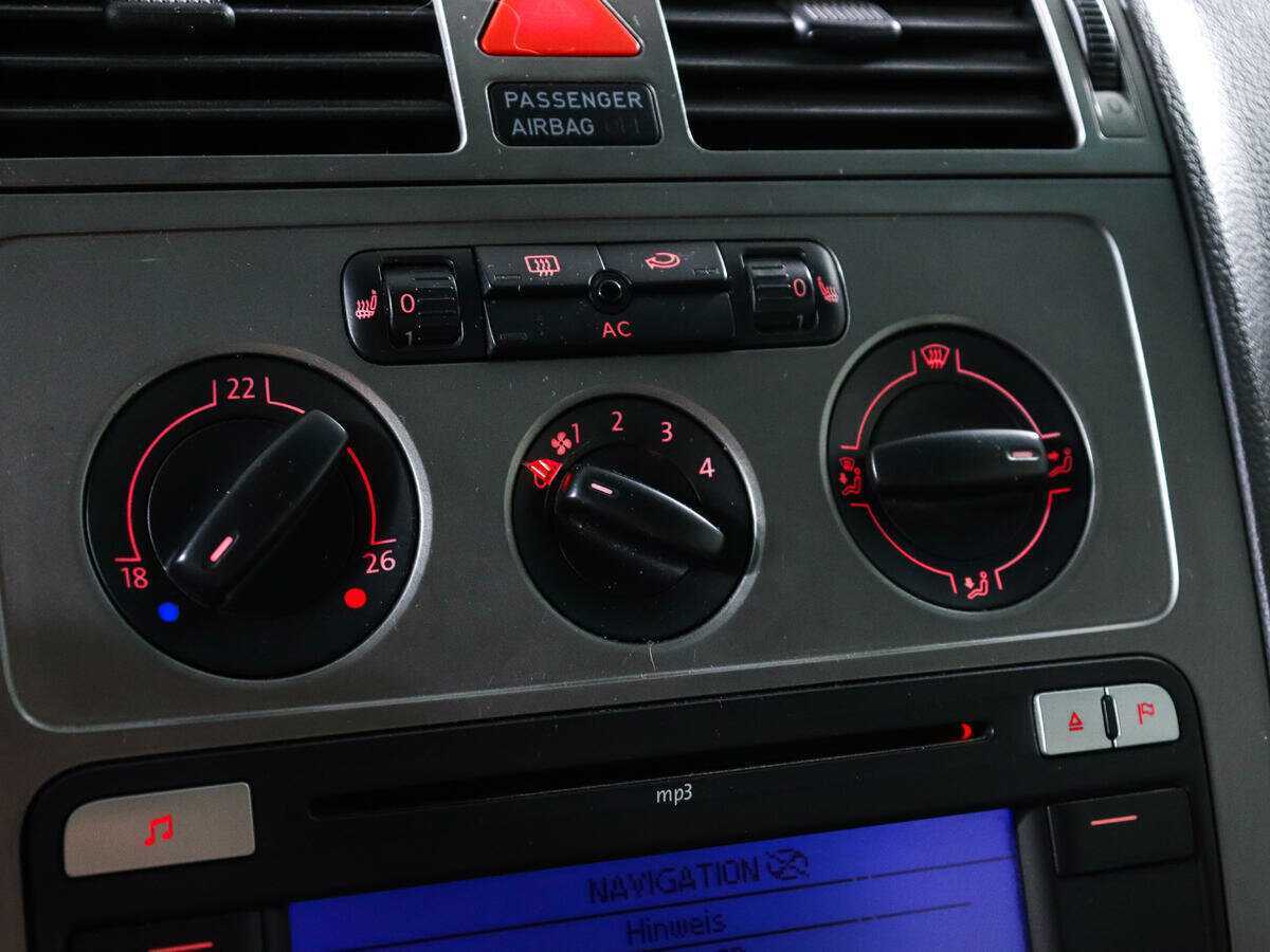 Volkswagen Touran, 2008 Фото №15