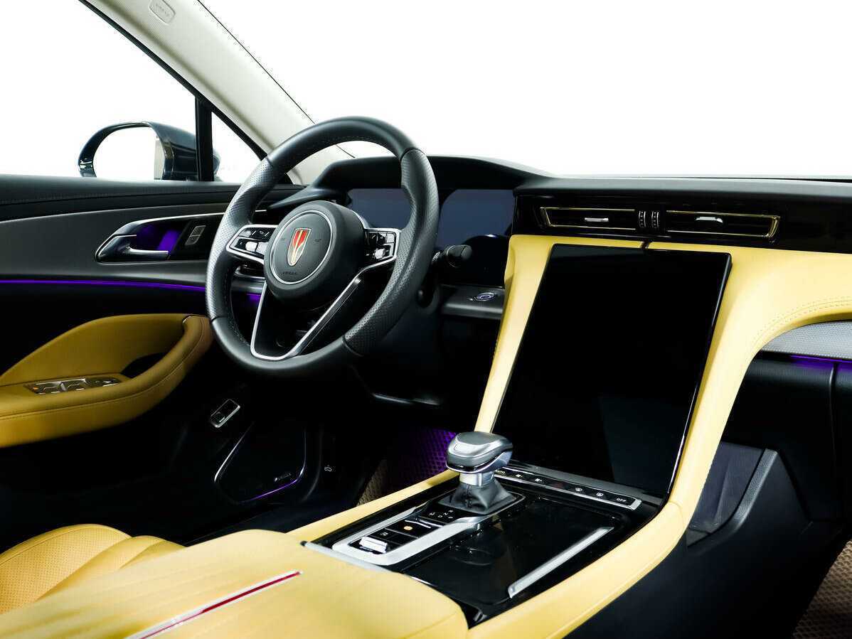 Hongqi H5, 2023 Фото №9