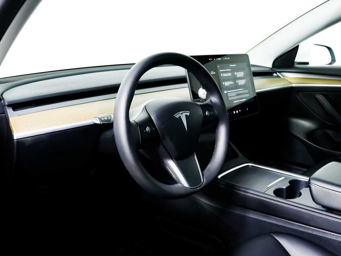 Tesla Model 3 Long Range, 2022 Фото №13