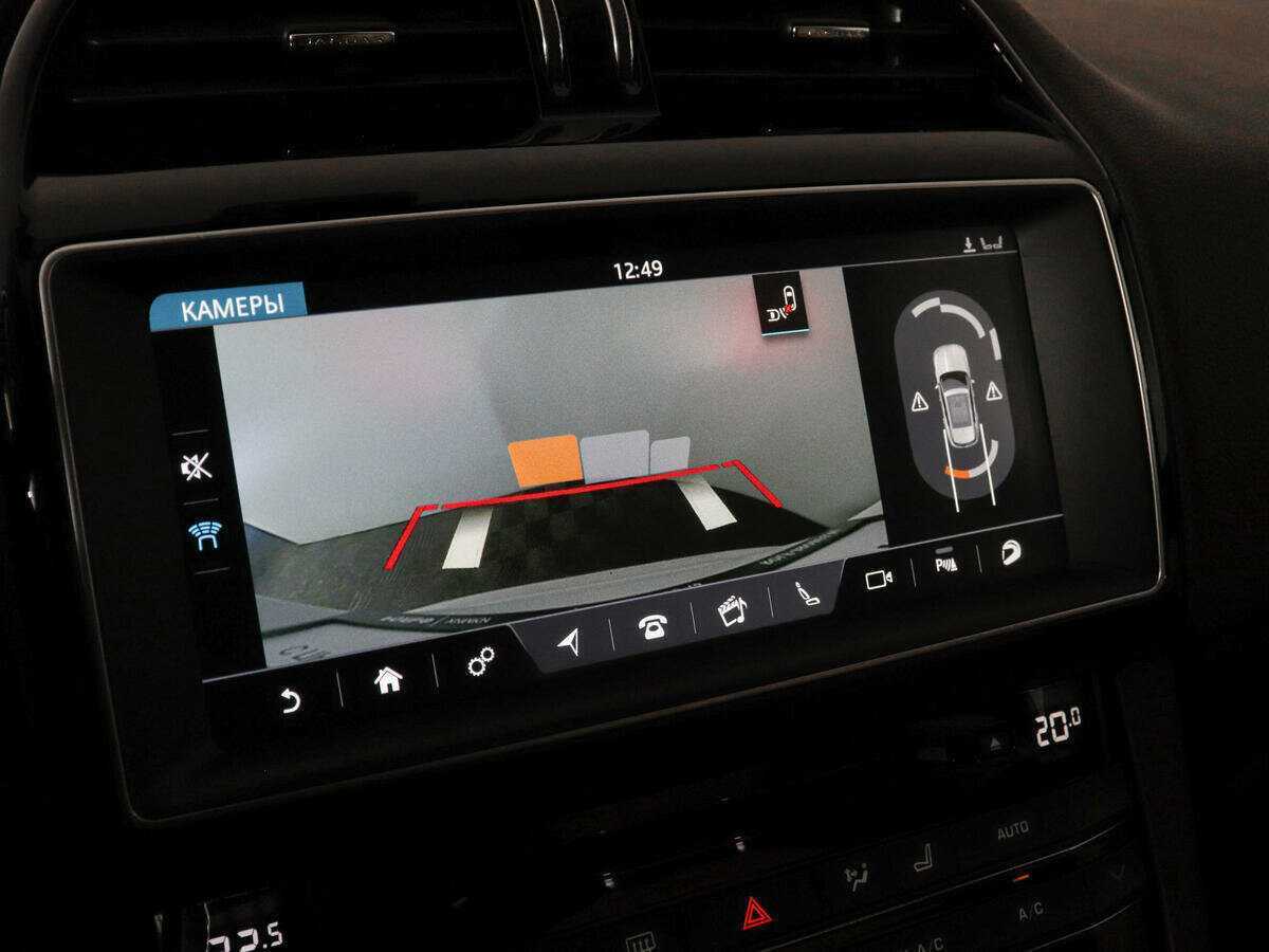 Jaguar F-Pace, 2016 Фото №14