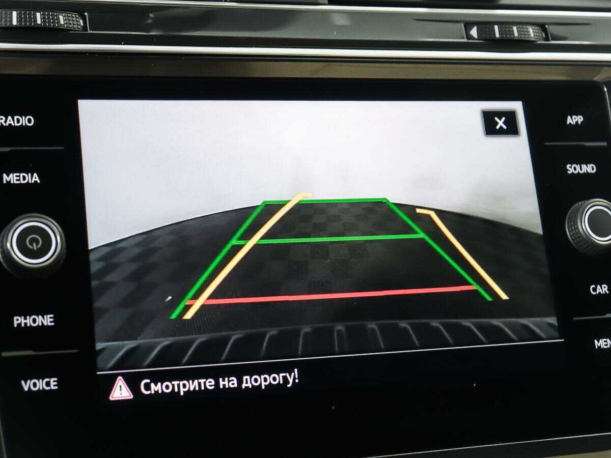 Volkswagen Tiguan, 2022 Фото №22