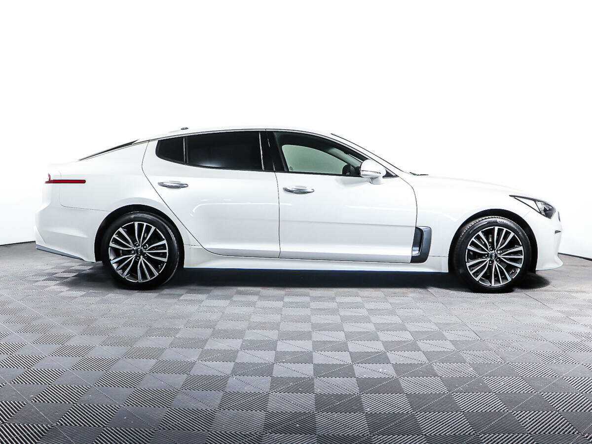 Kia Stinger, 2018 - 123 524 км. | Фото №4