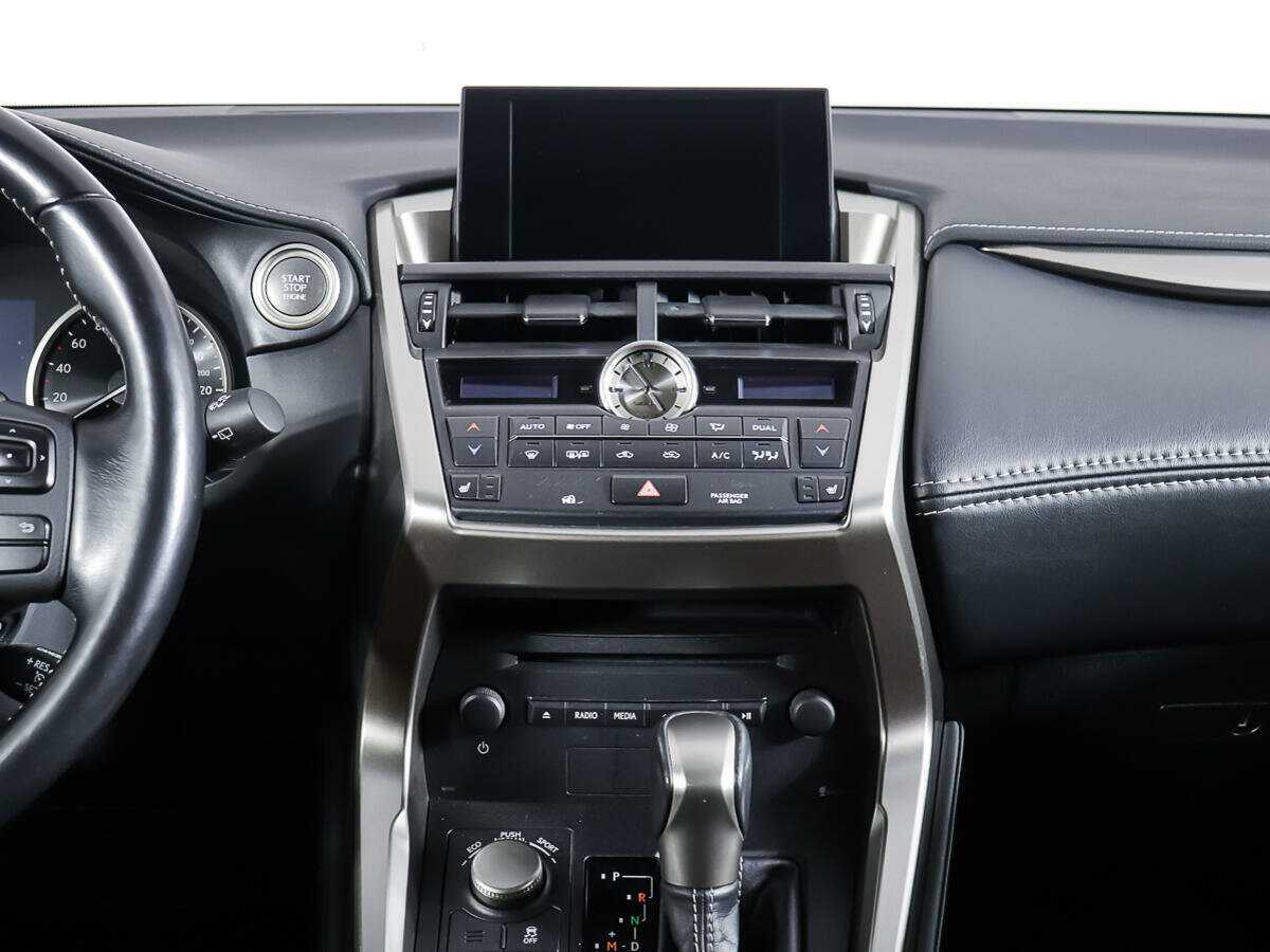 Lexus NX 200t, 2016 Фото №9