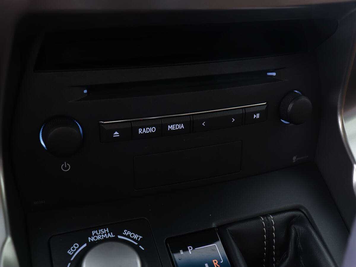 Lexus NX 200t, 2016 Фото №17