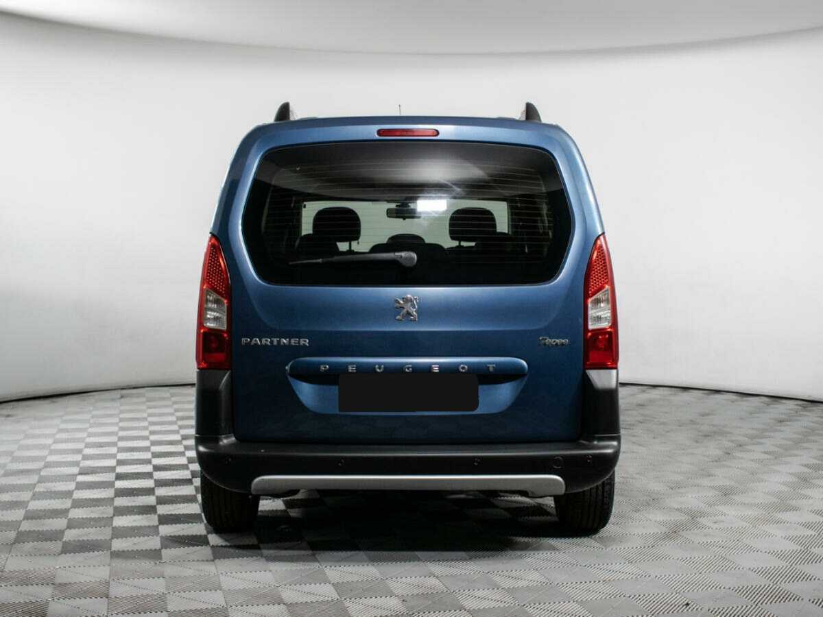 Peugeot Partner, 2011 - 196 537 км. | Фото №6