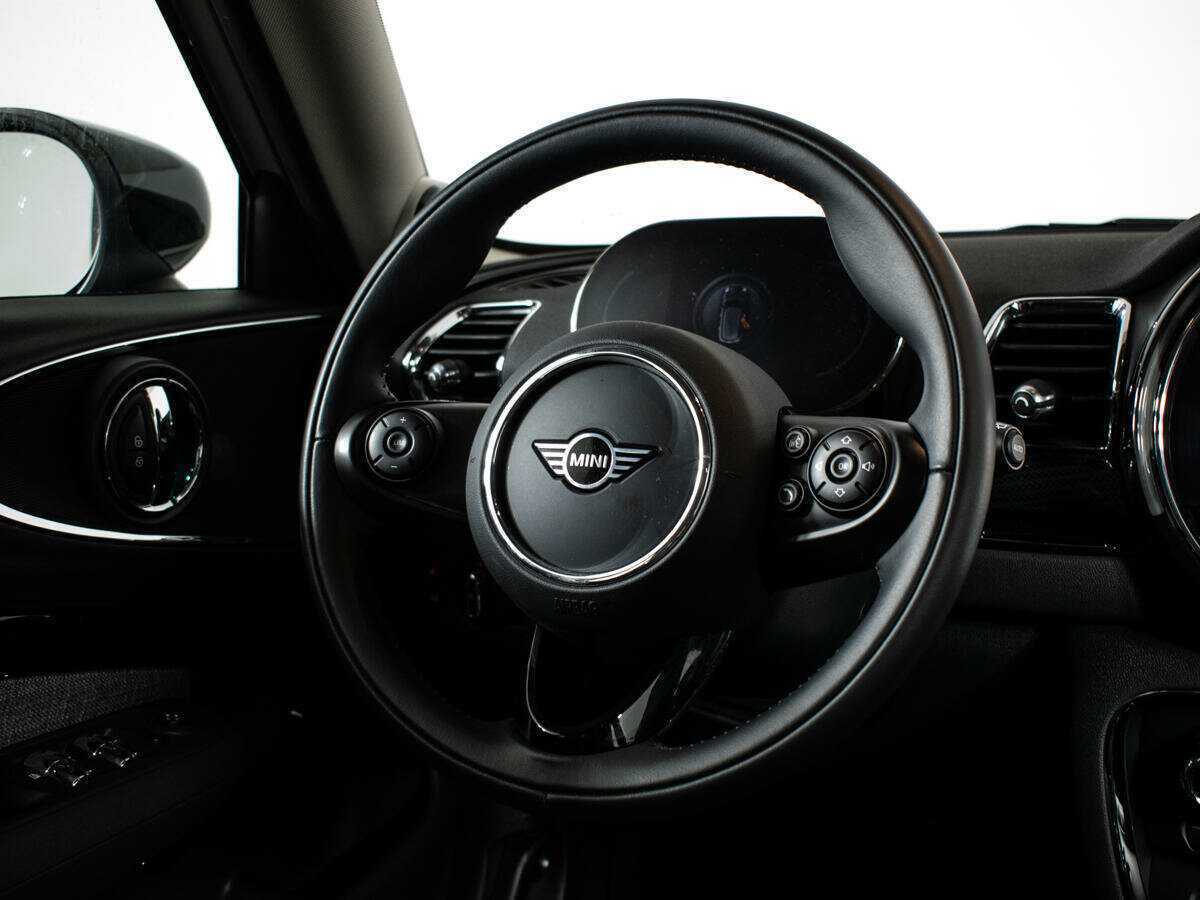 Mini Clubman Cooper, 2021 Фото №11