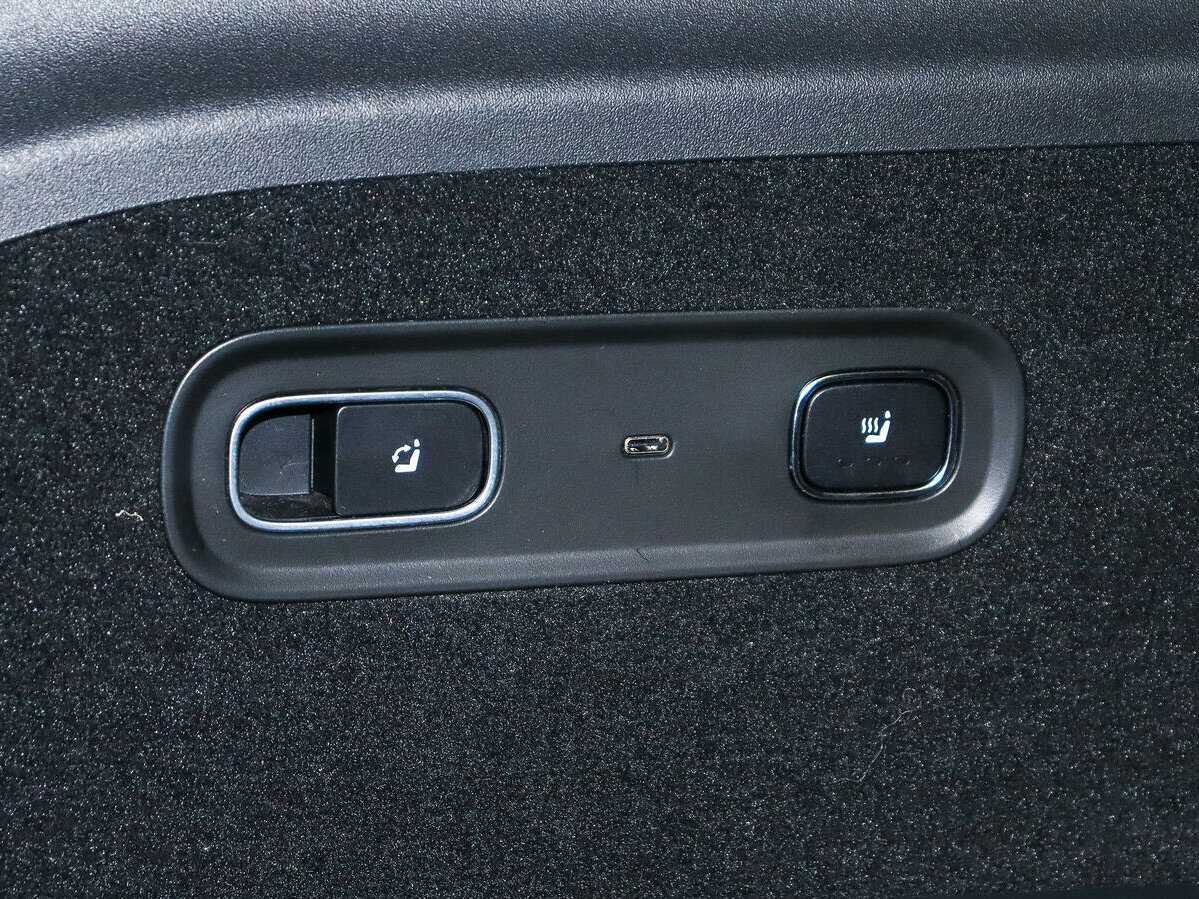 LiXiang L9 44.5 kWh, 2023 Фото №12