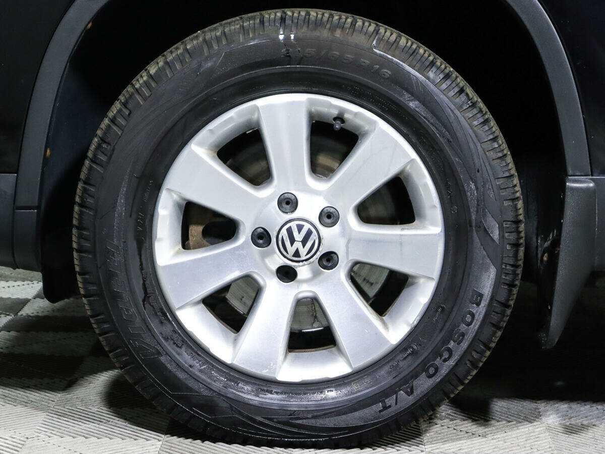 Volkswagen Tiguan, 2009 Фото №15