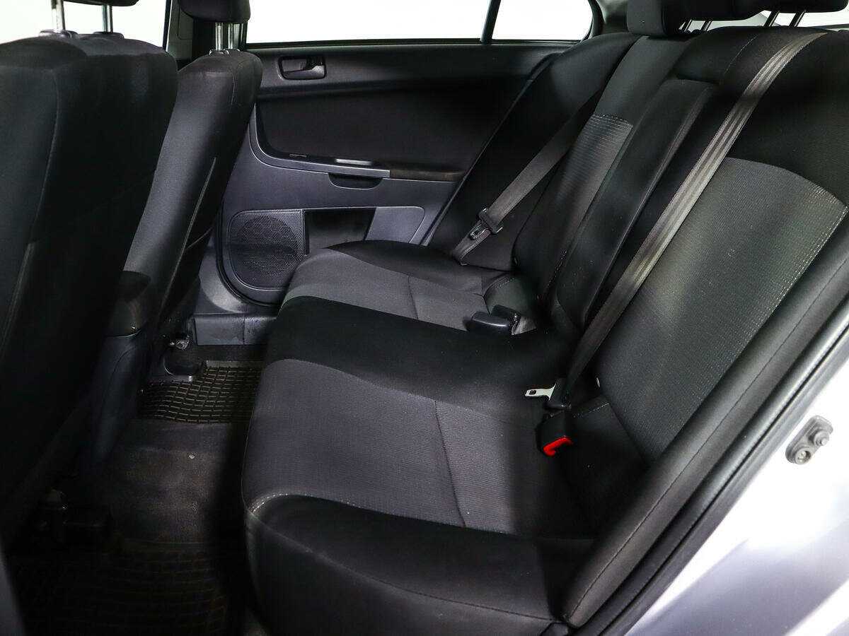 Mitsubishi Lancer, 2010 Фото №10