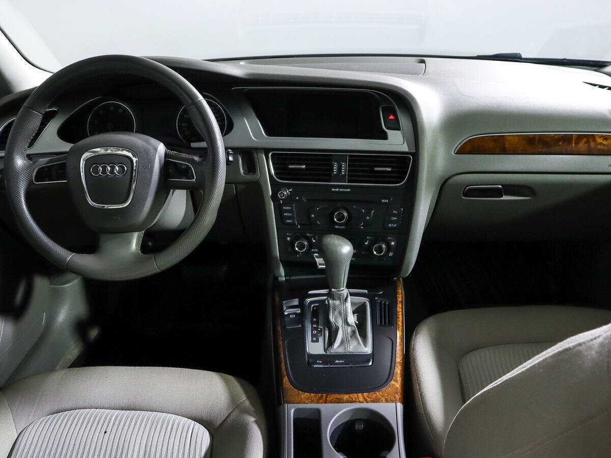Audi A4, 2011 Фото №10