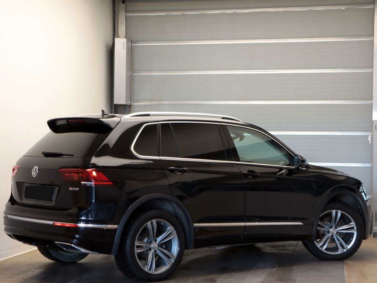 Volkswagen Tiguan, 2020 - 70 508 км. | Фото №4