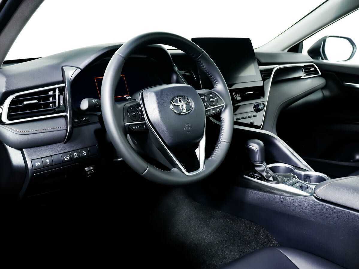 Toyota Camry, 2022 Фото №13