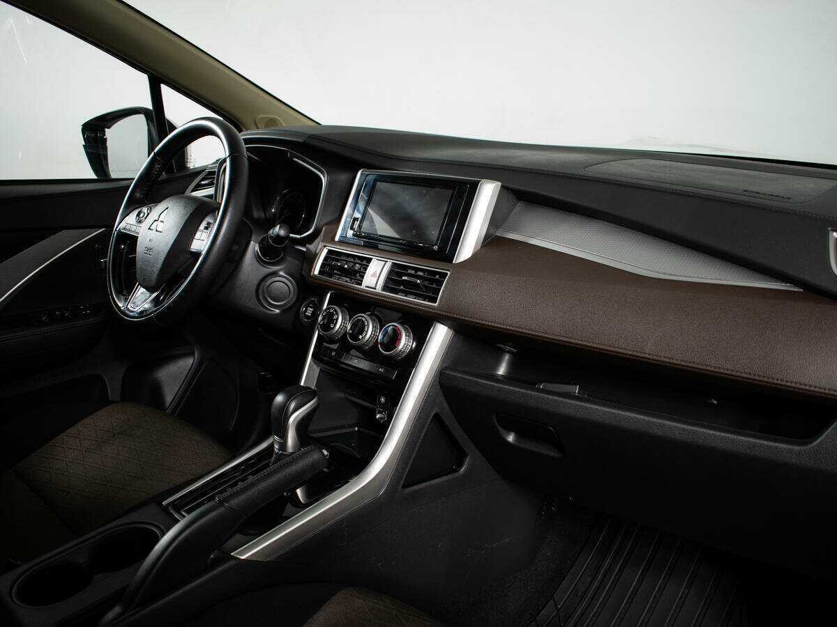 Mitsubishi Xpander Cross, 2022 Фото №9