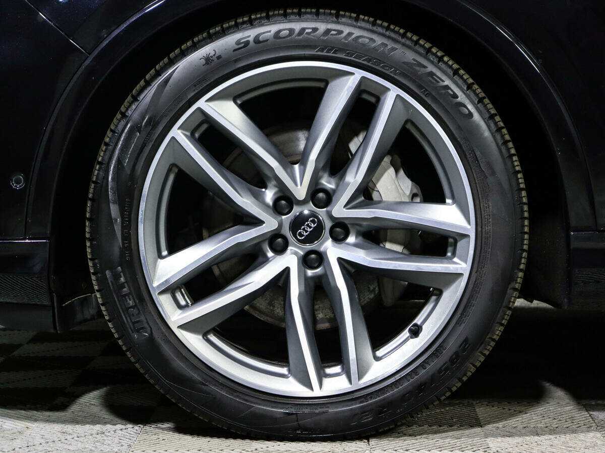 Audi Q7 55 TFSI, 2019 Фото №16