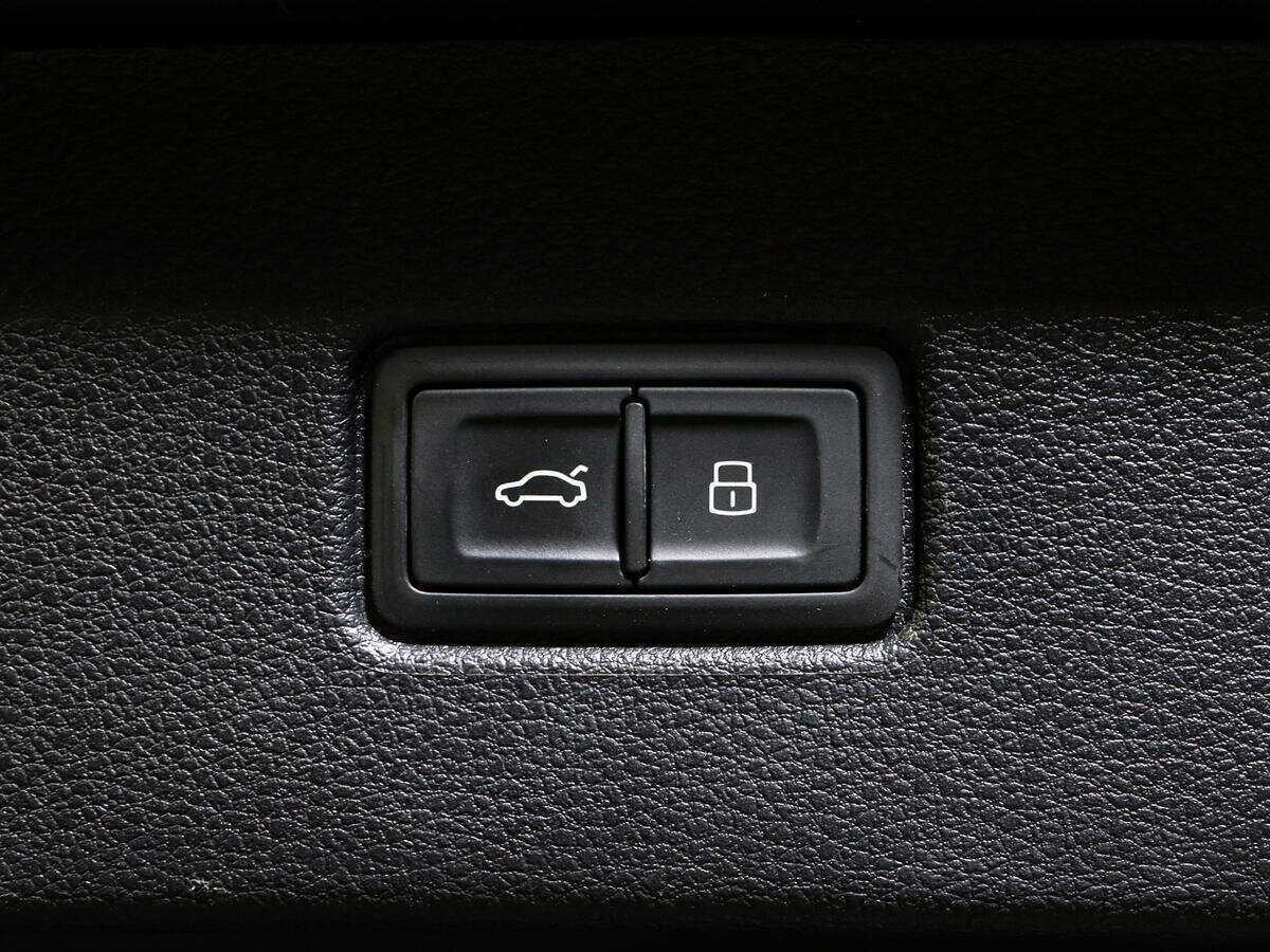 Audi Q7 55 TFSI, 2019 Фото №21