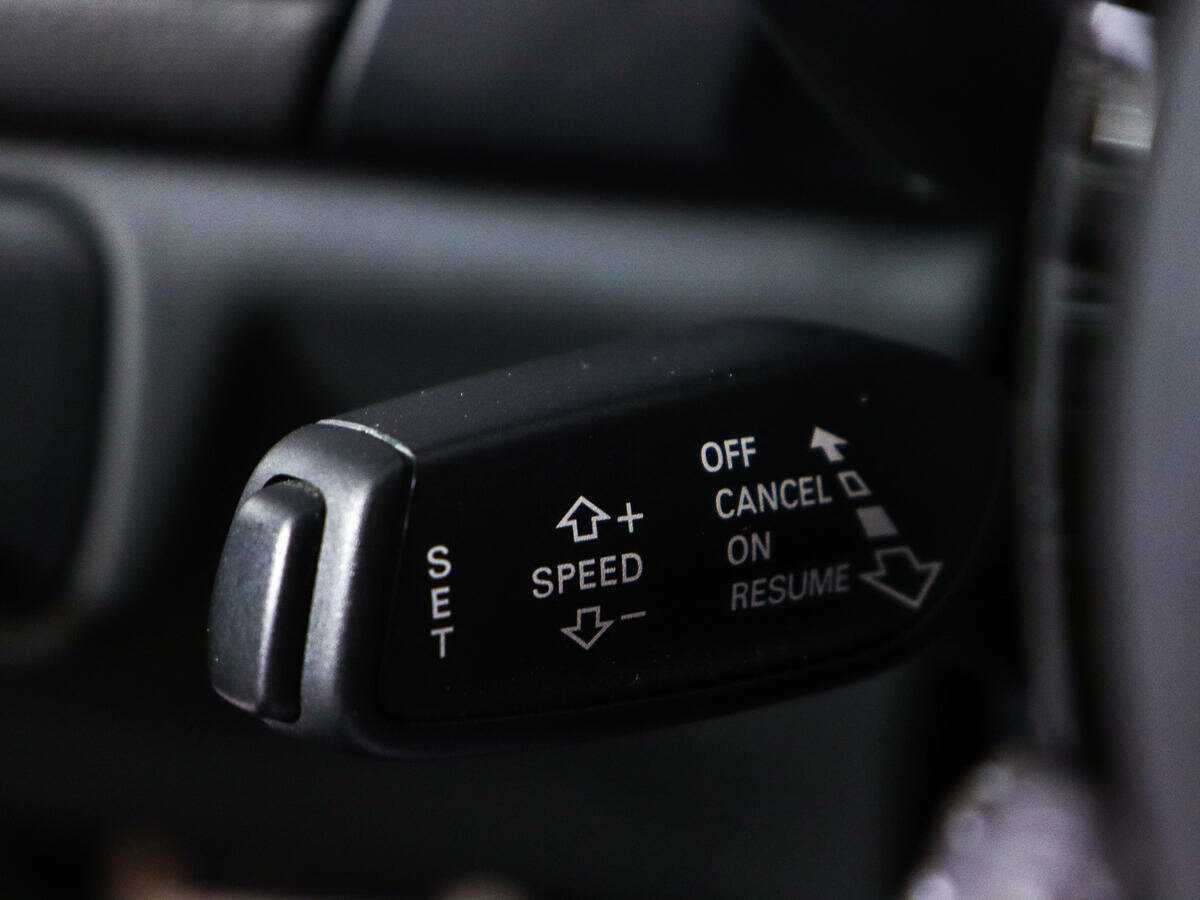 Audi RS 6, 2015 Фото №19