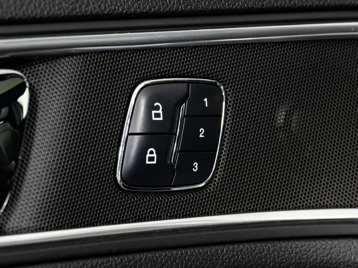 Ford Explorer, 2018 Фото №17