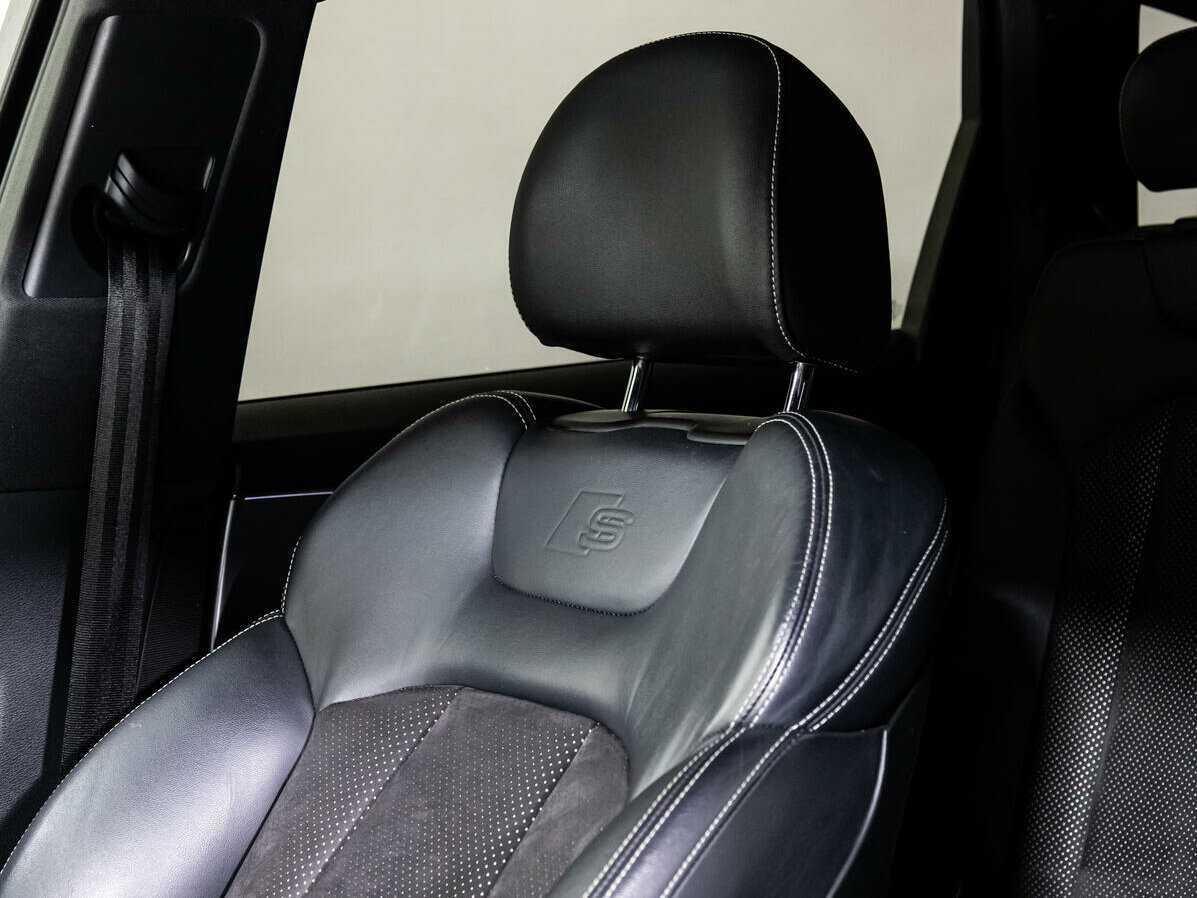 Audi Q7, 2018 Фото №13