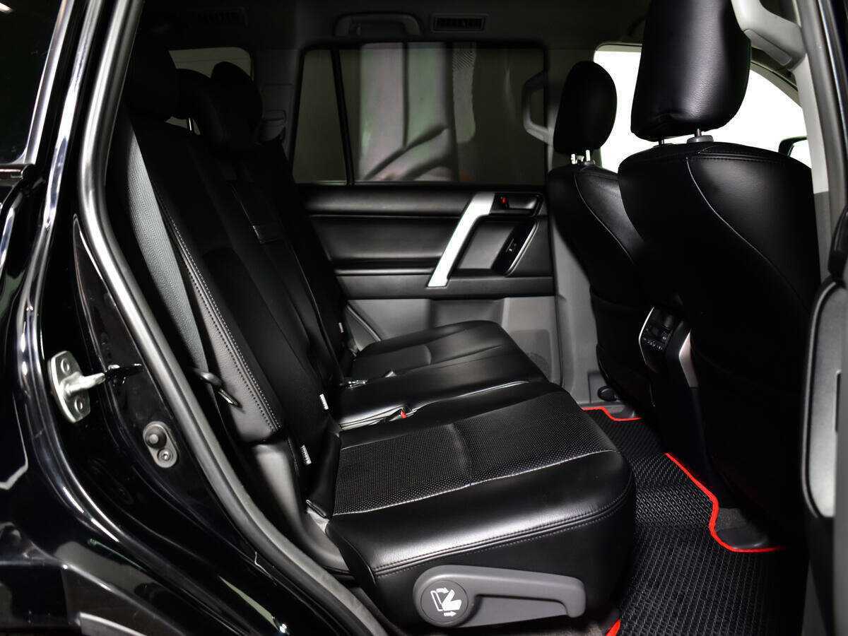 Toyota Land Cruiser Prado, 2011 Фото №10